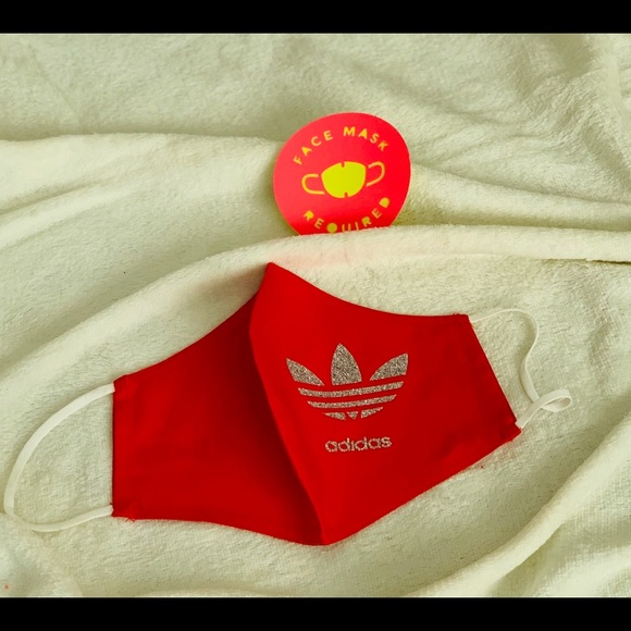 Red Adidas mask - Picture 2 of 2